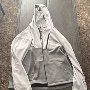 Xersion Textured Gray Jacket